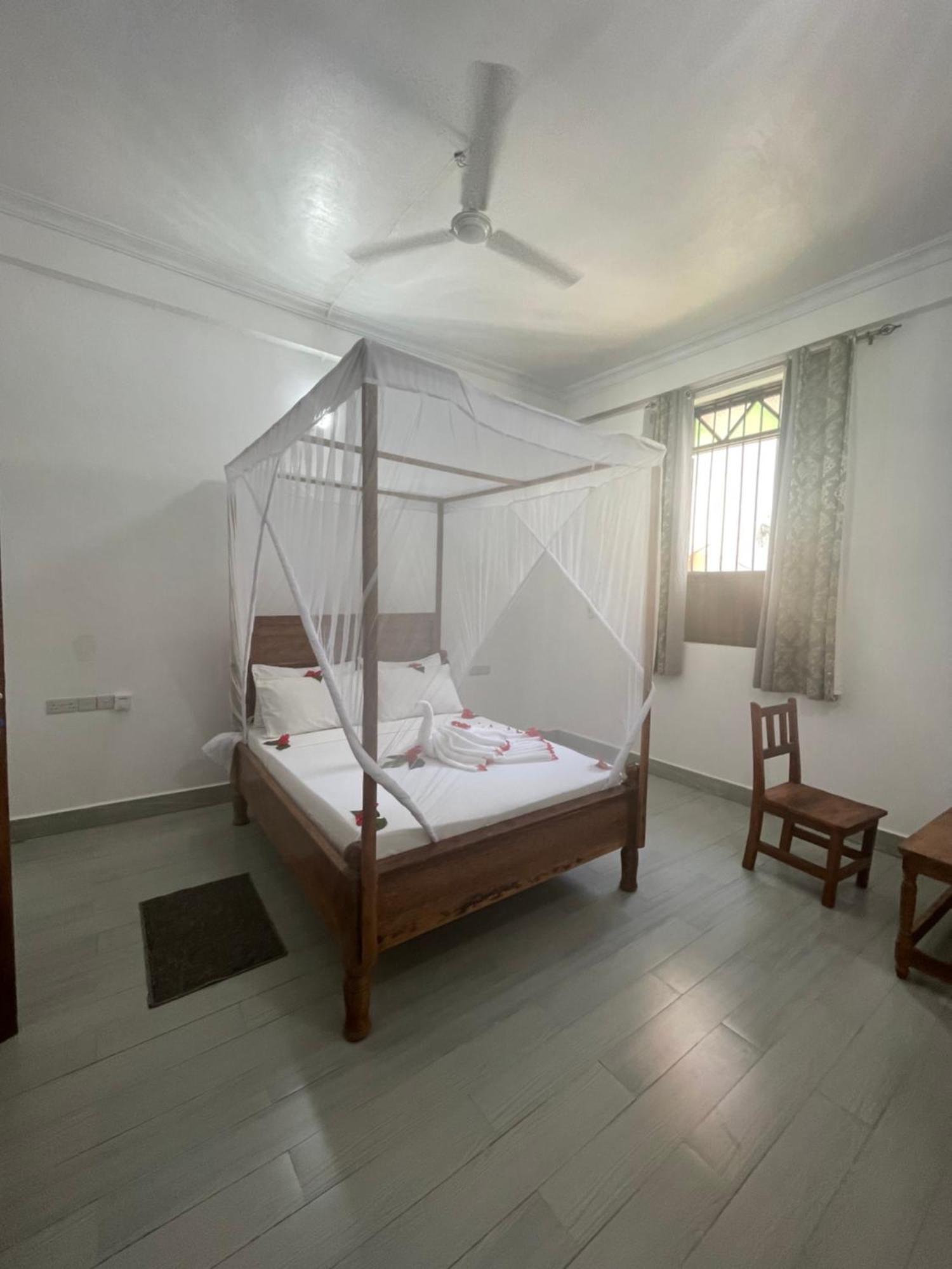 Amazing Zanzibar Beach Hotel Nungwi Exterior photo